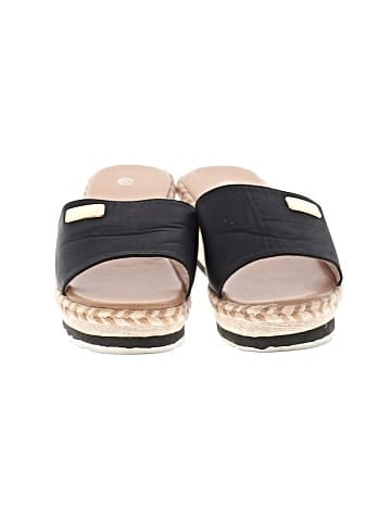 Unbranded Wedges (view 2)