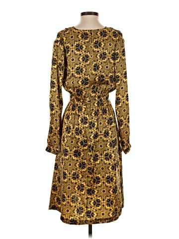 Nieves Lavi Casual Dress (view 2)