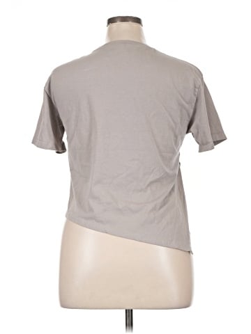 Dazy-Less Short Sleeve T-Shirt (view 2)