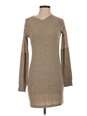 Unbranded Casual Dress (view 1)