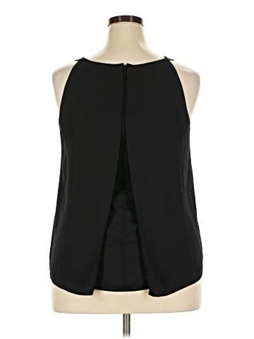 Versona Sleeveless Blouse (view 2)
