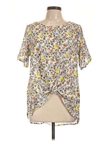Simply Irresistible Short Sleeve Blouse (view 1)
