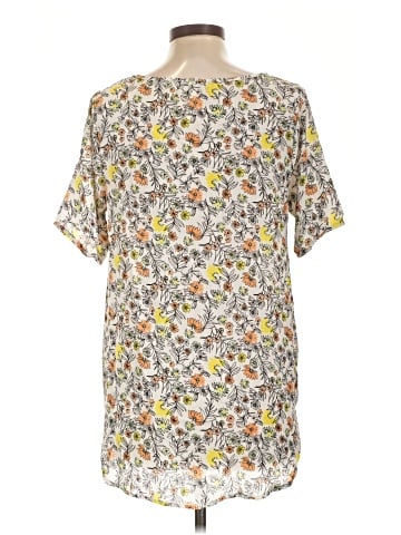 Simply Irresistible Short Sleeve Blouse (view 2)