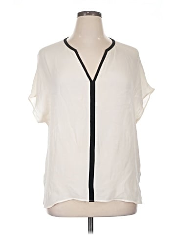 Vince. Short Sleeve Silk Top (view 1)