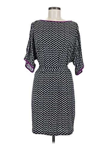 Donna Morgan Casual Dress (view 1)