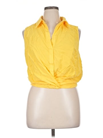 Kut from the Kloth Sleeveless Button-Down Shirt (view 1)