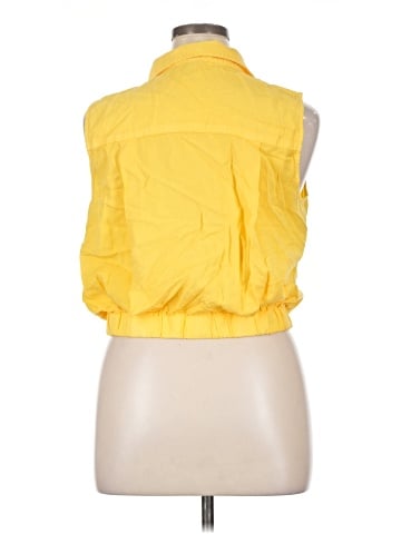 Kut from the Kloth Sleeveless Button-Down Shirt (view 2)