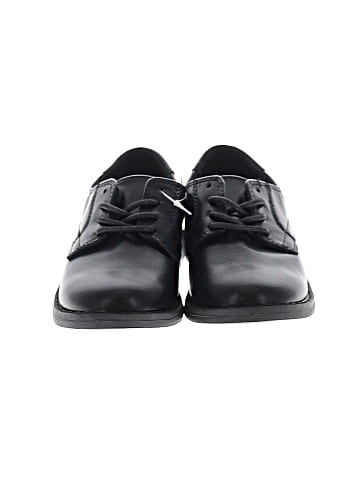 The Children's Place Dress Shoes (view 2)