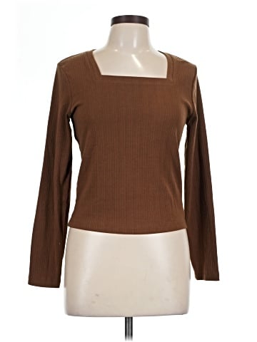 Old Navy Long Sleeve T-Shirt (view 1)