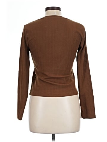 Old Navy Long Sleeve T-Shirt (view 2)
