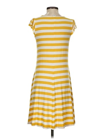 Old Navy Casual Dress (view 2)