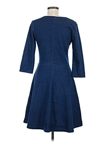 Old Navy Casual Dress (view 2)