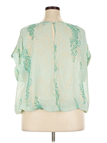 George 3/4 Sleeve Blouse (view 2)