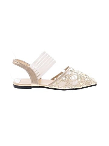 Unbranded Flats (view 1)