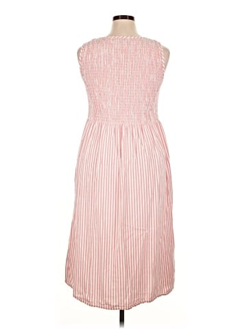 Croft & Barrow Casual Dress (view 2)