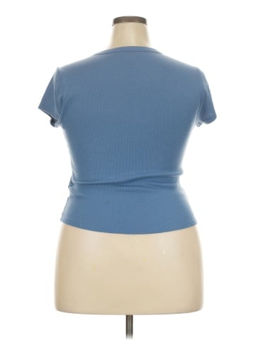 No Boundaries Short Sleeve T-Shirt (view 2)