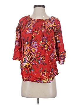 BeachLunchLounge 3/4 Sleeve Blouse (view 1)