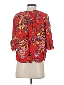 BeachLunchLounge 3/4 Sleeve Blouse (view 2)