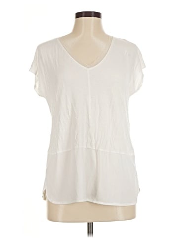 Hem & Thread Short Sleeve T-Shirt (view 1)