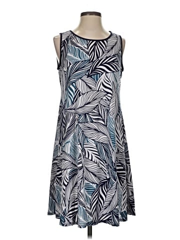 Roz & Ali Casual Dress (view 1)