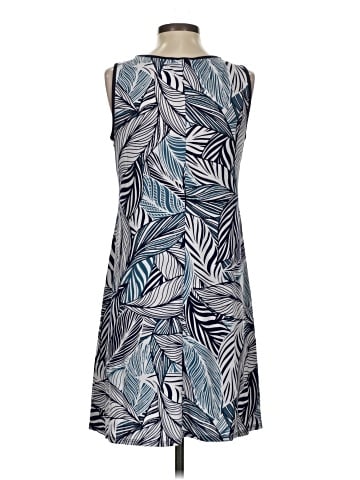 Roz & Ali Casual Dress (view 2)