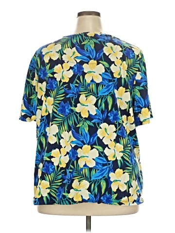 Liz & Me Short Sleeve T-Shirt (view 2)