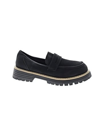 Unbranded Flats (view 1)