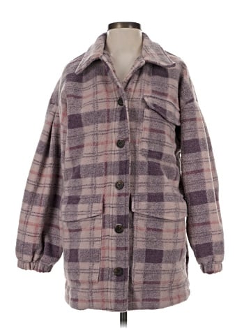 Universal Thread Coat (view 1)