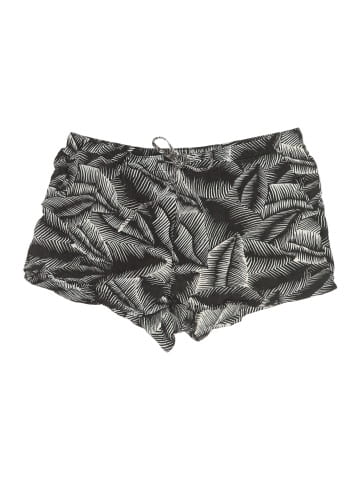 Gap Shorts (view 1)