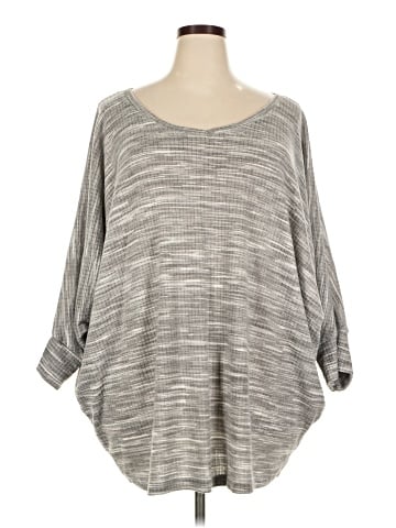 Lularoe Pullover Sweater (view 1)