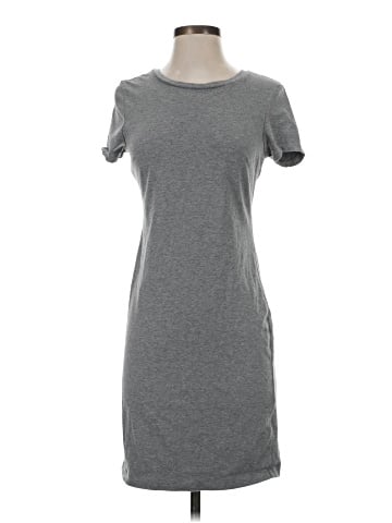 Old Navy Casual Dress (view 1)