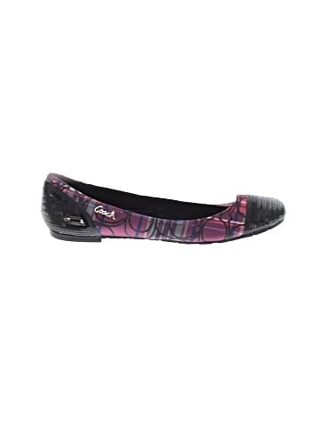 Coach Flats (view 1)