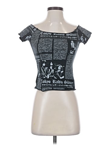 Brandy Melville Short Sleeve T-Shirt (view 1)