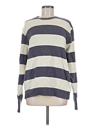 Brandy Melville Pullover Sweater (view 1)