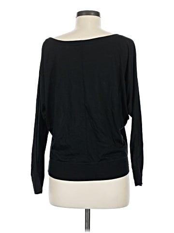 Bella Long Sleeve T-Shirt (view 2)