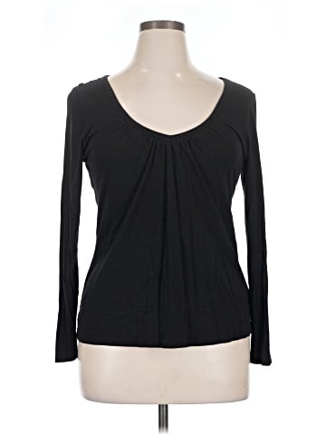 Old Navy Long Sleeve T-Shirt (view 1)