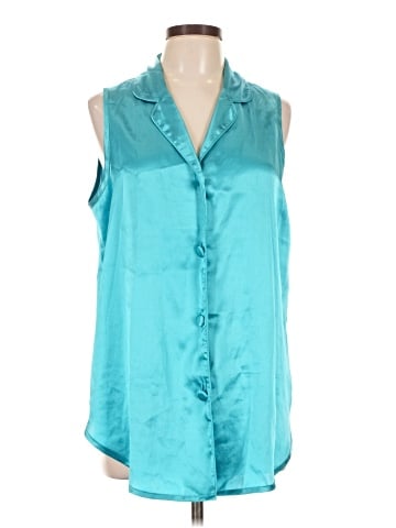 New York & Company Sleeveless Button-Down Shirt (view 1)