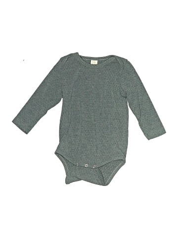 Kate Quinn Organics Long Sleeve Onesie (view 1)