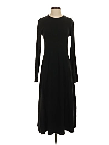 Uniqlo Casual Dress (view 1)