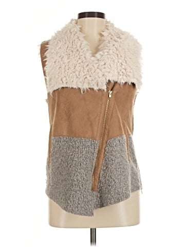 Athena Marie Fleece (view 1)