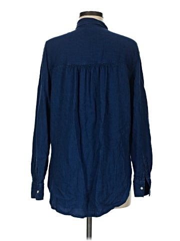 Ann Taylor LOFT Long Sleeve Button-Down Shirt (view 2)
