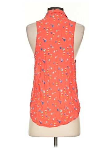 Hollister Sleeveless Button-Down Shirt (view 2)