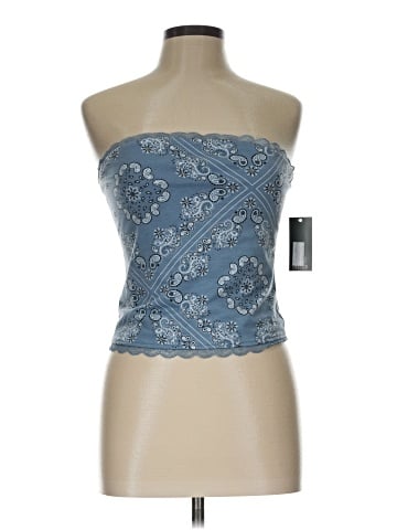 Unbranded Sleeveless Top (view 1)