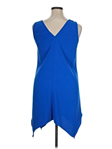 A New York Casual Dress (view 2)