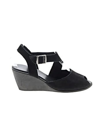 Arche Wedges (view 1)