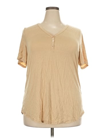 Lularoe Short Sleeve Henley (view 1)