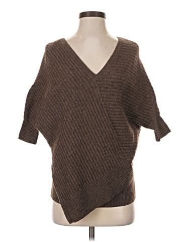 Vince. 3/4 Sleeve Top (view 1)