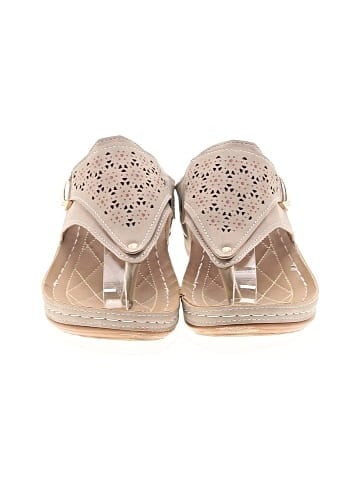 Unbranded Wedges (view 2)