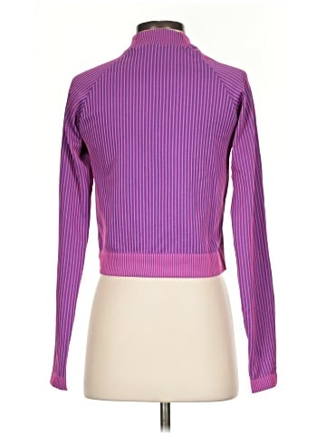 Lululemon Athletica Long Sleeve T-Shirt (view 2)