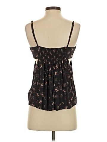 American Eagle Outfitters Sleeveless Blouse (view 2)